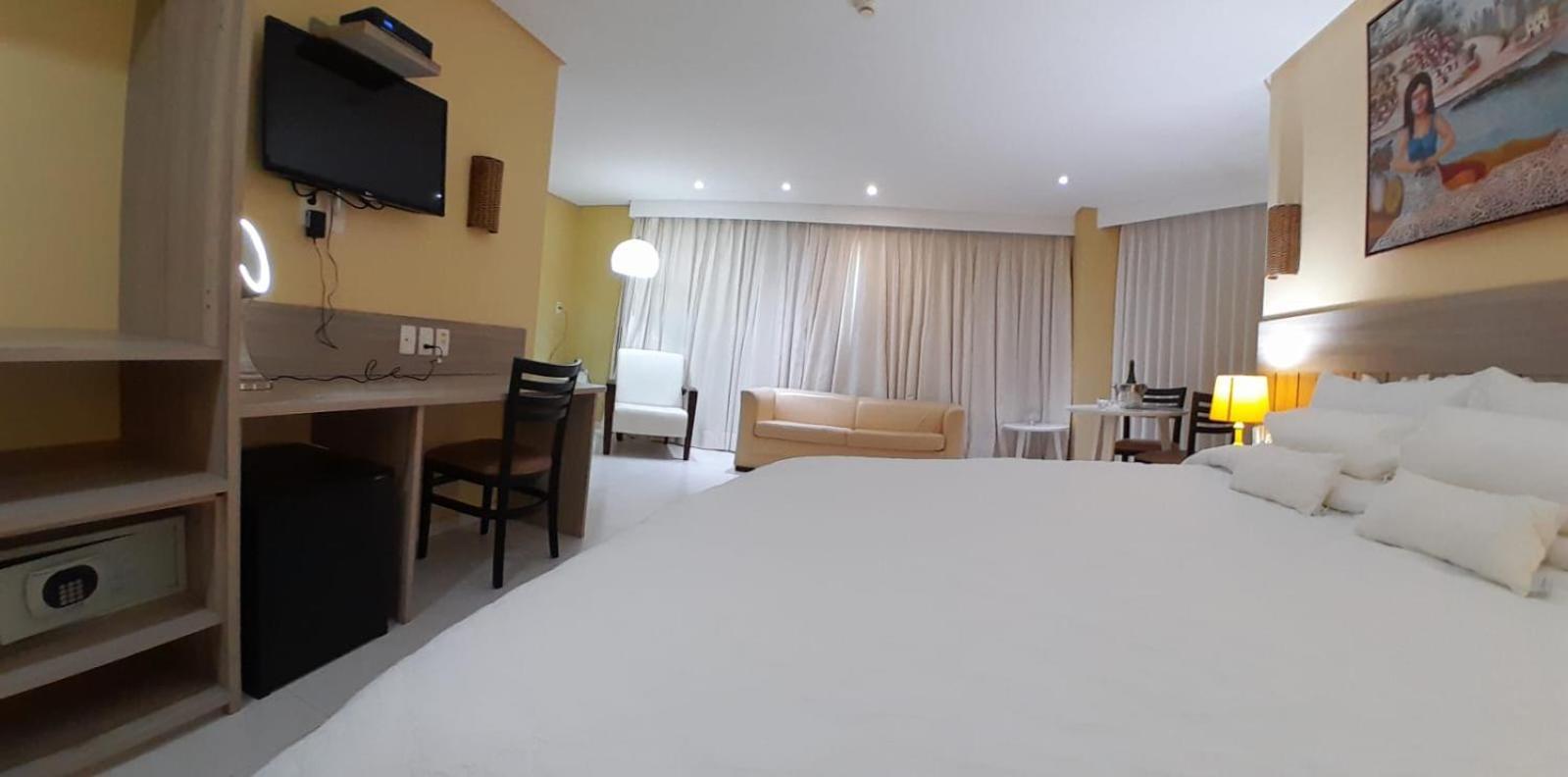 ז'אבואטו דוס גוארראפס Anai Hotel מראה חיצוני תמונה
