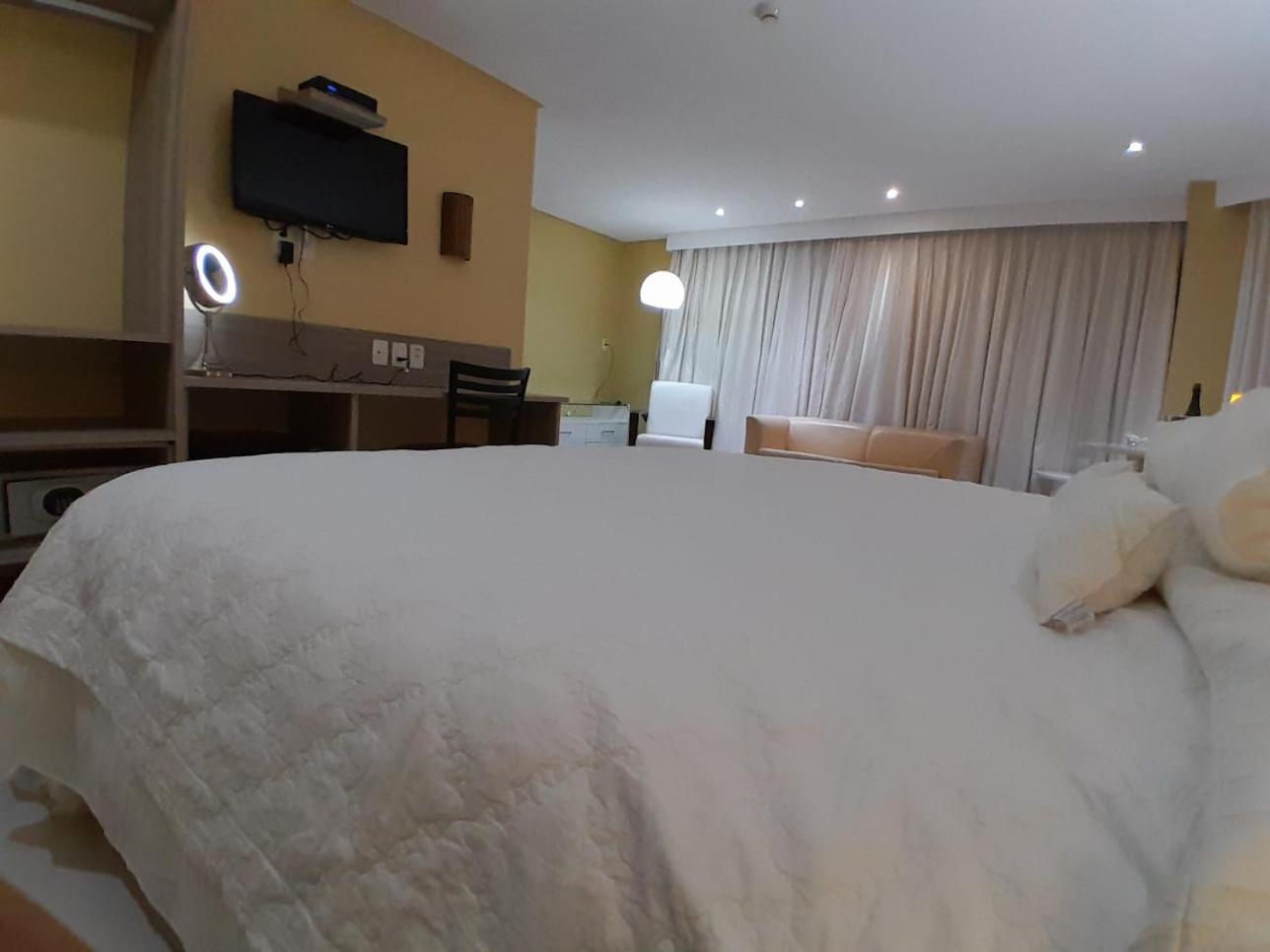 ז'אבואטו דוס גוארראפס Anai Hotel מראה חיצוני תמונה