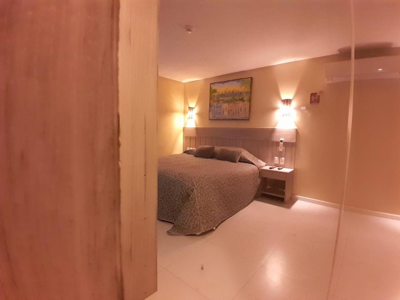 ז'אבואטו דוס גוארראפס Anai Hotel מראה חיצוני תמונה
