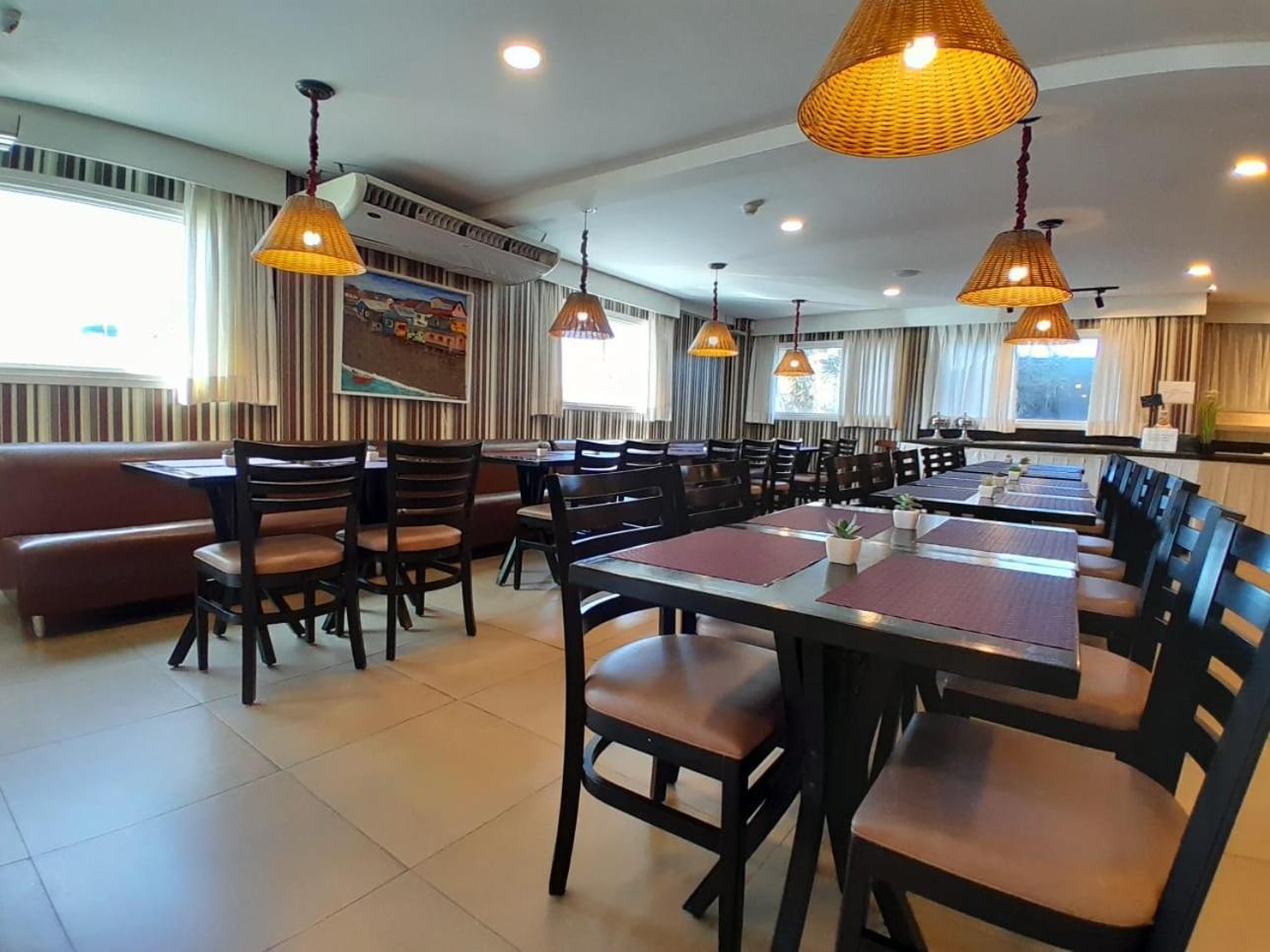 ז'אבואטו דוס גוארראפס Anai Hotel מראה חיצוני תמונה