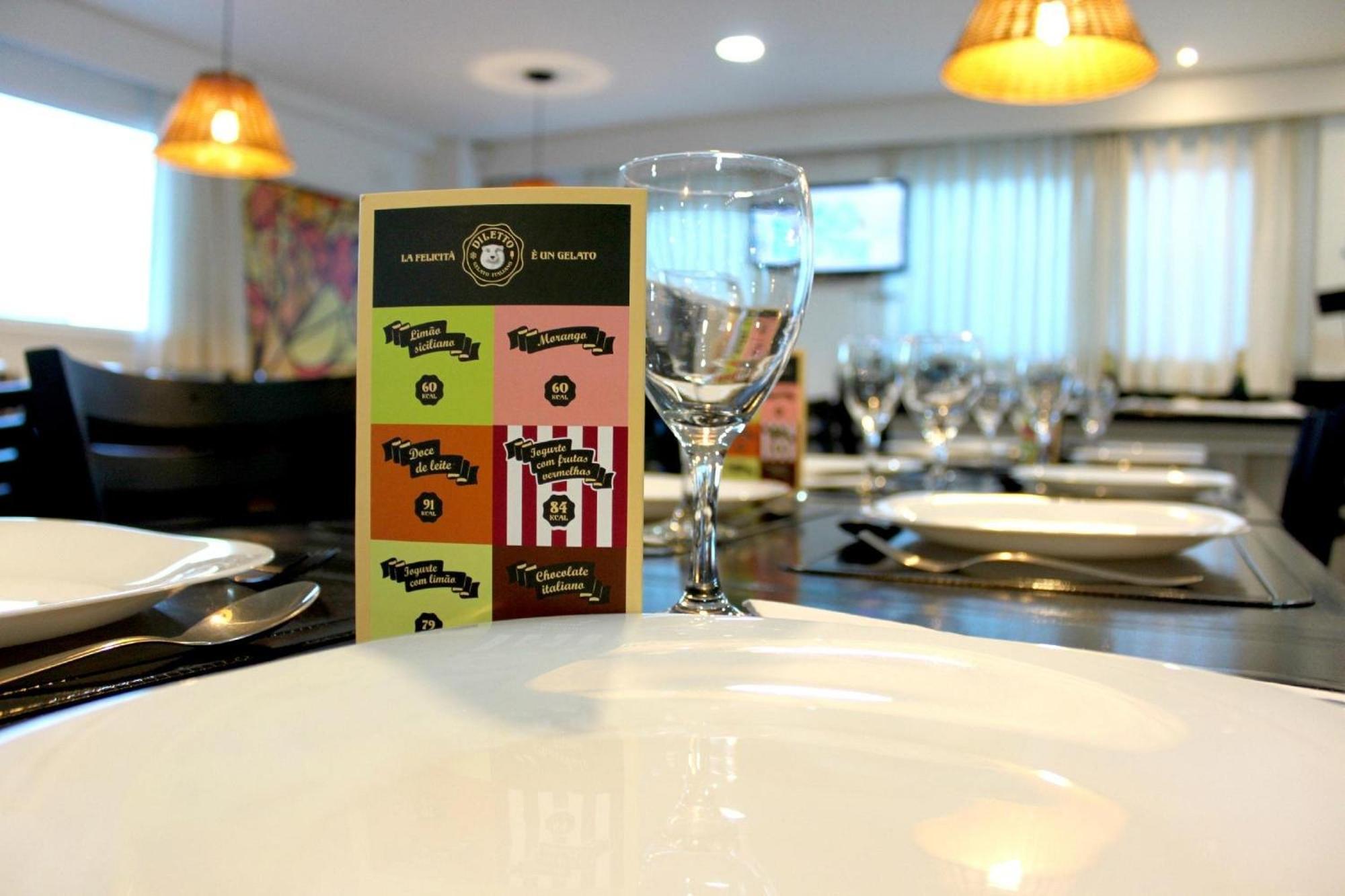 ז'אבואטו דוס גוארראפס Anai Hotel מראה חיצוני תמונה